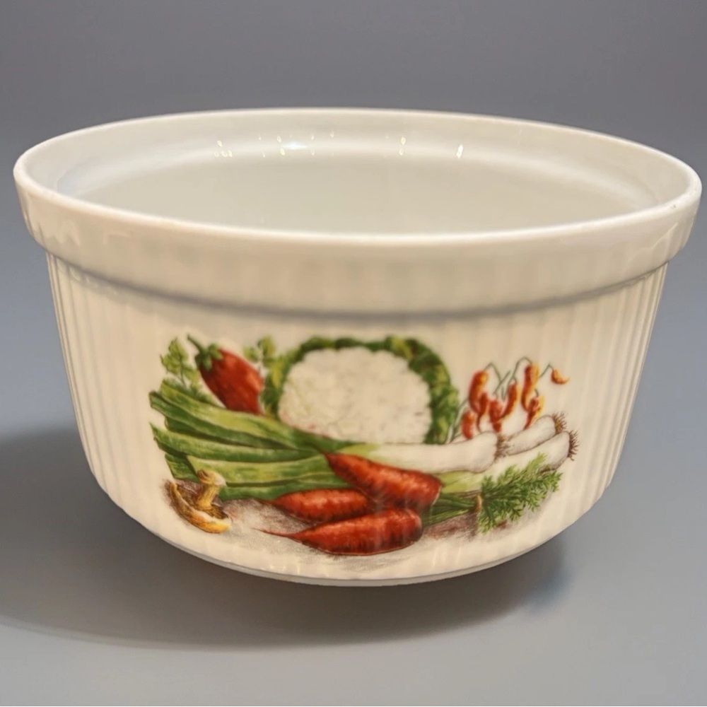 Vintage Apilco France Porcelain Ribbed 6.75” Soufflé Casserole Dish Vegetables